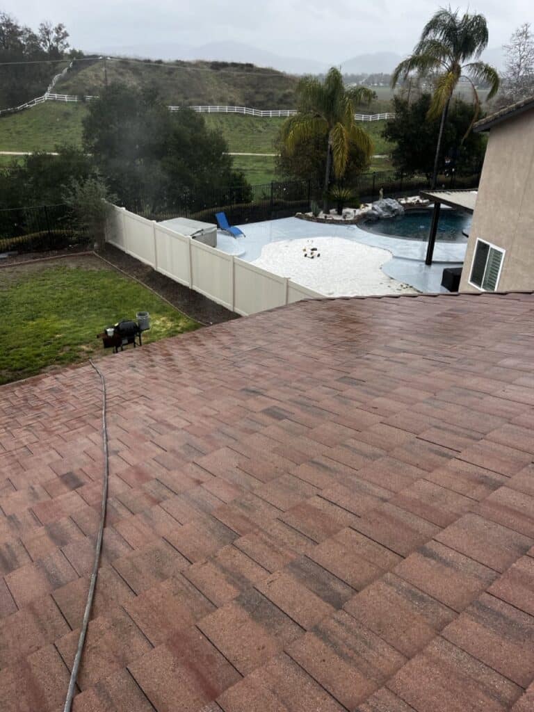 Martini Exterior Cleaning Media Status Image (1) Large